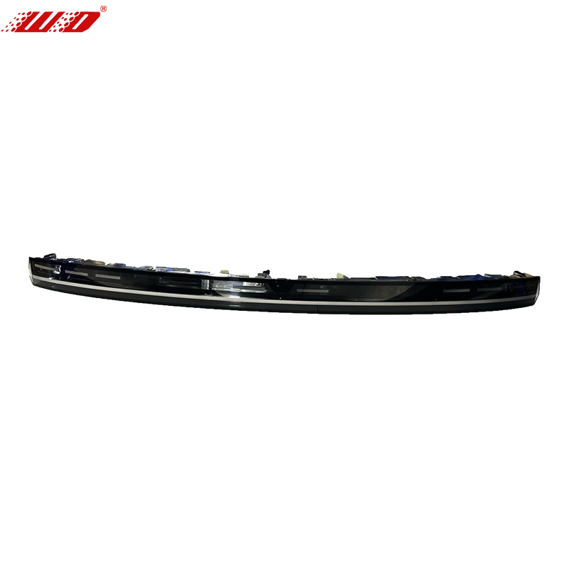 LAA-41330013-Rücklicht – Mitte (hohe Konfiguration)