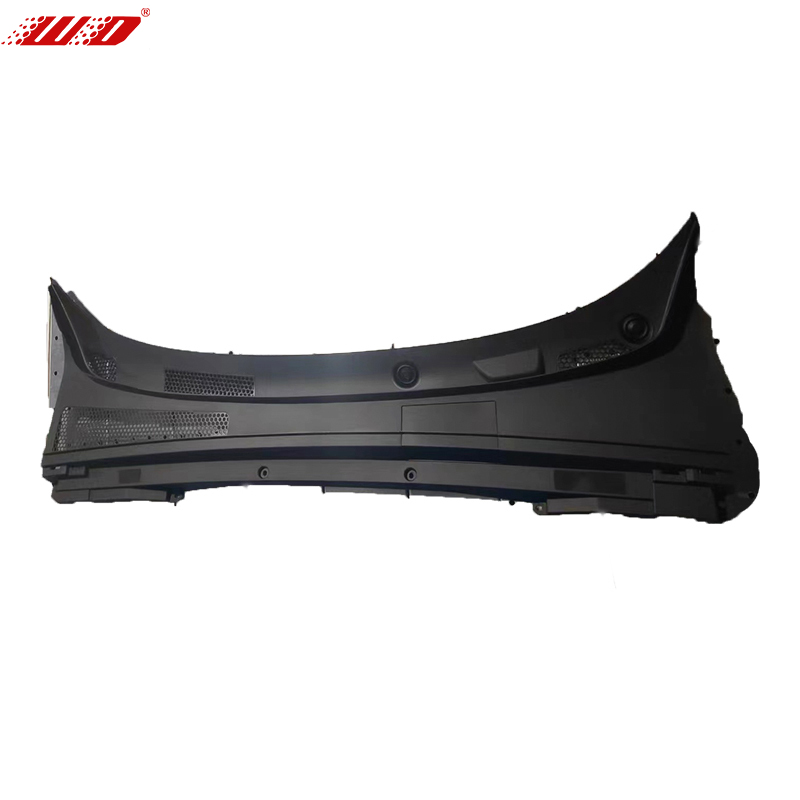 X03-53040011 – Untere Verkleidung der Frontscheibe